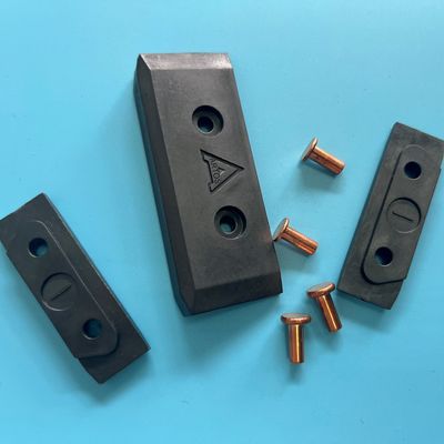 kopen Artos Brand Stenter Textielmachine Componenten Schuifpad Carbon Peek Materiaal Breng Koper Rivet online manufacture
