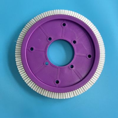 8 de Machinedelen van Stenter van het gatenWrijvingswiel met Purper Plastic Lichaams Wit Nylon Haar