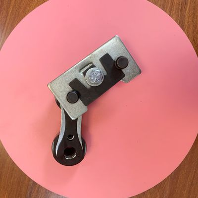 Monforts Stenter Machine Spare Parts Chain Link Steel Material Zink Plating Peek Material Bush